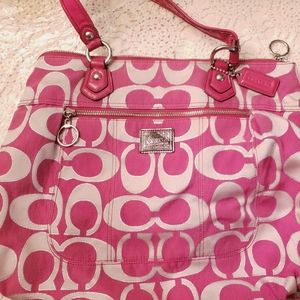 Coach poppy in very good condition